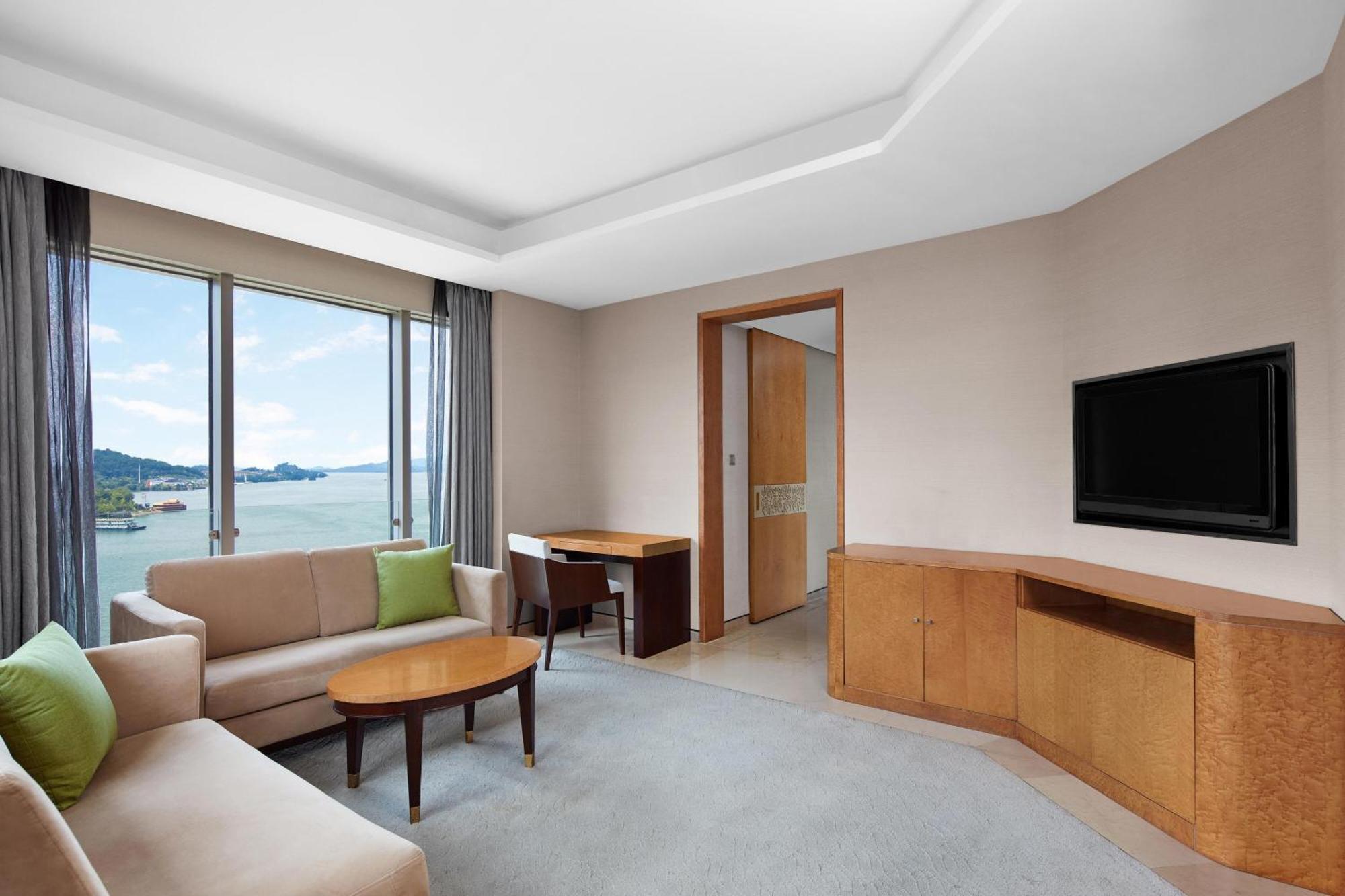 Sheraton Qiandao Lake Resort Chun'an Zewnętrze zdjęcie